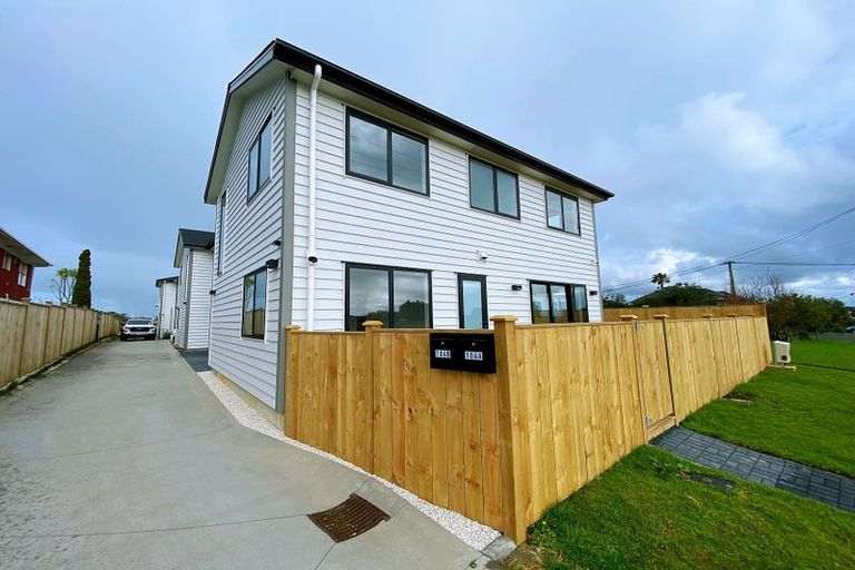 Photo of property in 104a Eversleigh Road, Belmont, Auckland, 0622