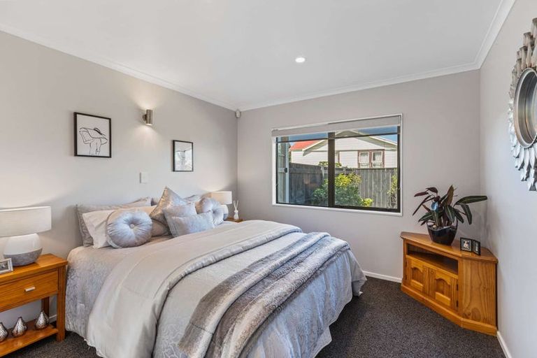 Photo of property in 13 Kamahi Street, Castlecliff, Whanganui, 4501