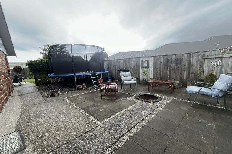 Photo of property in 17 Consort Close, Paraparaumu Beach, Paraparaumu, 5032