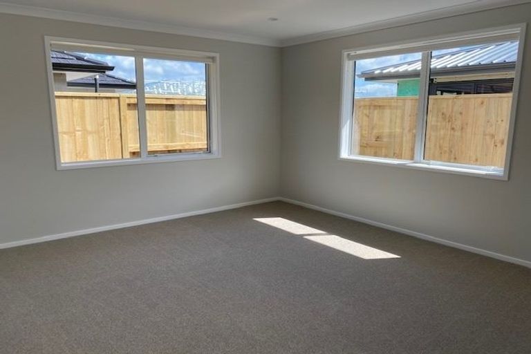 Photo of property in 6 Gold Lane, Papamoa, 3118