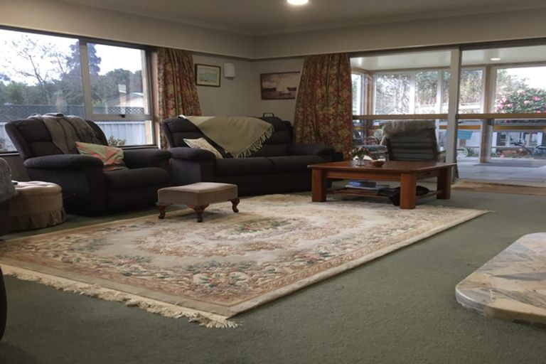 Photo of property in 48 Waimea West Road, Brightwater, 7022