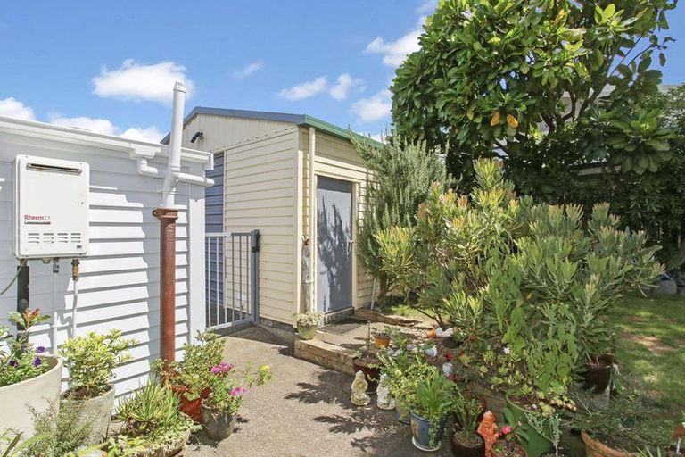 Photo of property in 18a Helvetia Road, Pukekohe, 2120