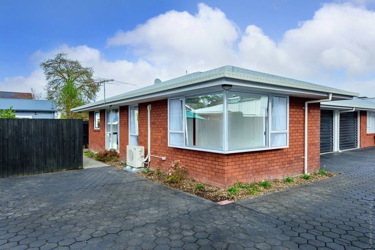 Photo of property in 3/97 Mandeville Street, Riccarton, Christchurch, 8011