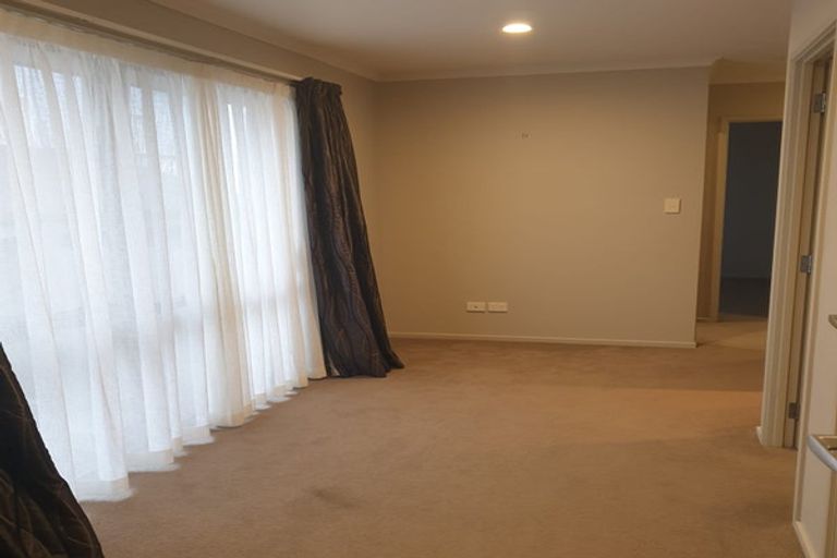 Photo of property in 12a Bilkey Avenue, Pukekohe, 2120