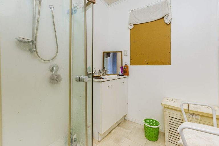 Photo of property in 116 Mahia Road, Manurewa, Auckland, 2102