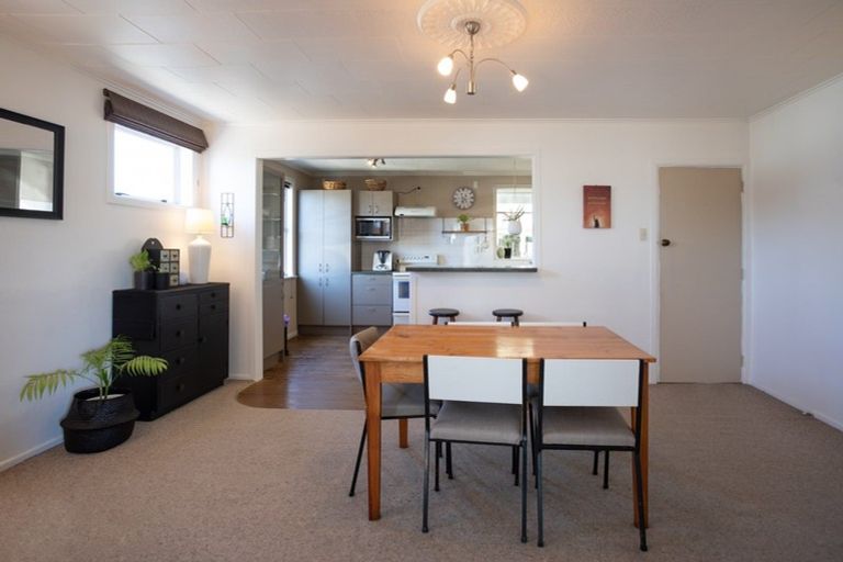 Photo of property in 284 Tremaine Avenue, Takaro, Palmerston North, 4412