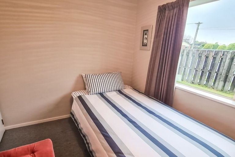 Photo of property in 1/139 Gilberthorpes Road, Hei Hei, Christchurch, 8042