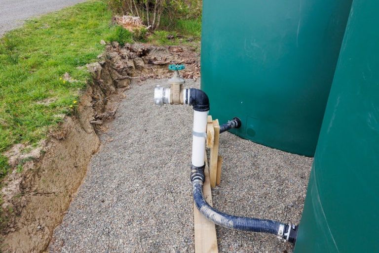 Photo of property in 323 Ngahere Park Road, Turitea, Palmerston North, 4472