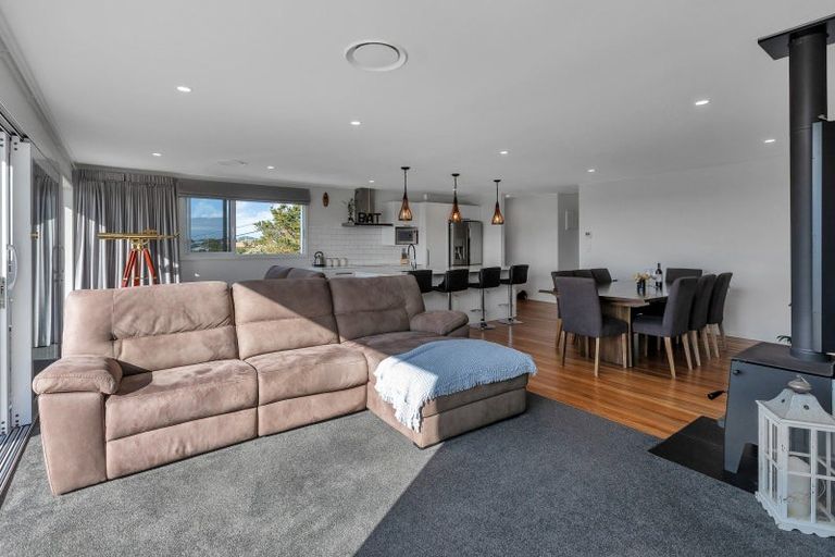 Photo of property in 16 Seaview Road, Ruakaka, 0116