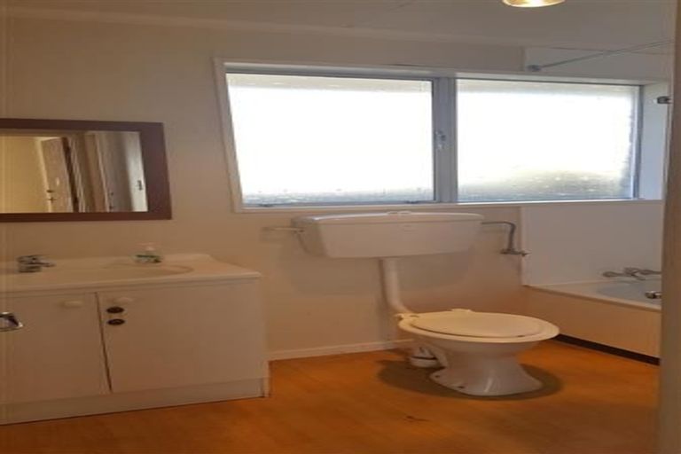 Photo of property in 3/44 Albert Street, Palmerston North, 4414