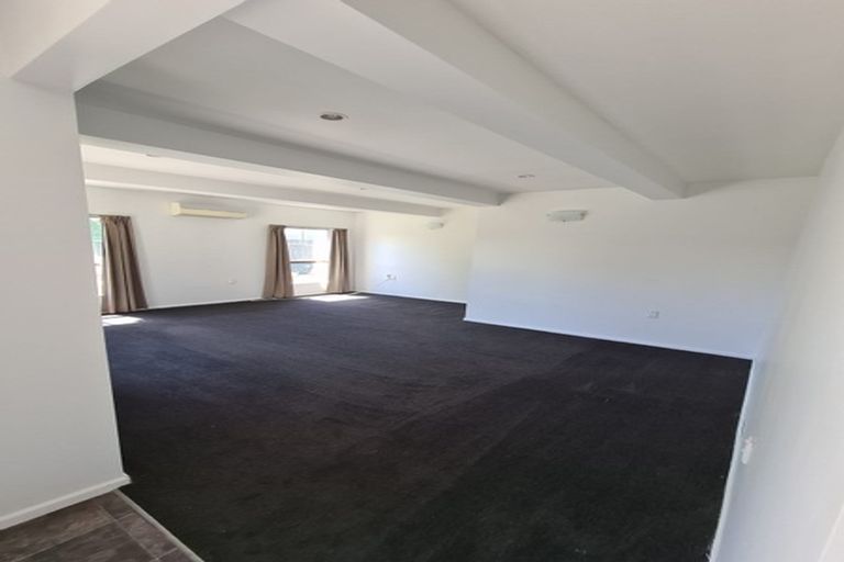 Photo of property in 90b Bryndwr Road, Bryndwr, Christchurch, 8052