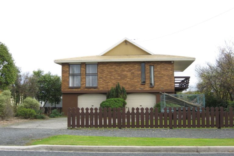 Photo of property in 28 Johnson Street, Milton, 9220