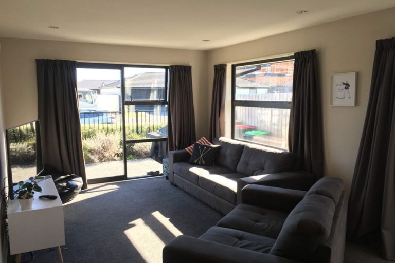 Photo of property in 17 Packard Crescent, Halswell, Christchurch, 8025