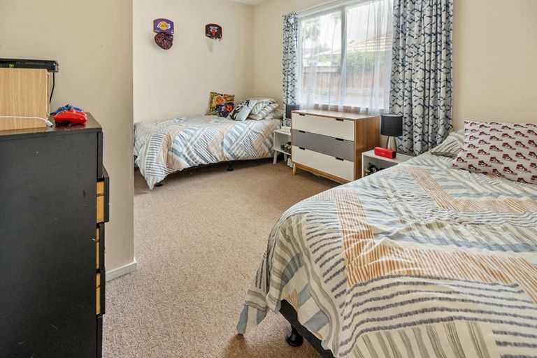 Photo of property in 1 Vanderbilt Place, Welcome Bay, Tauranga, 3112