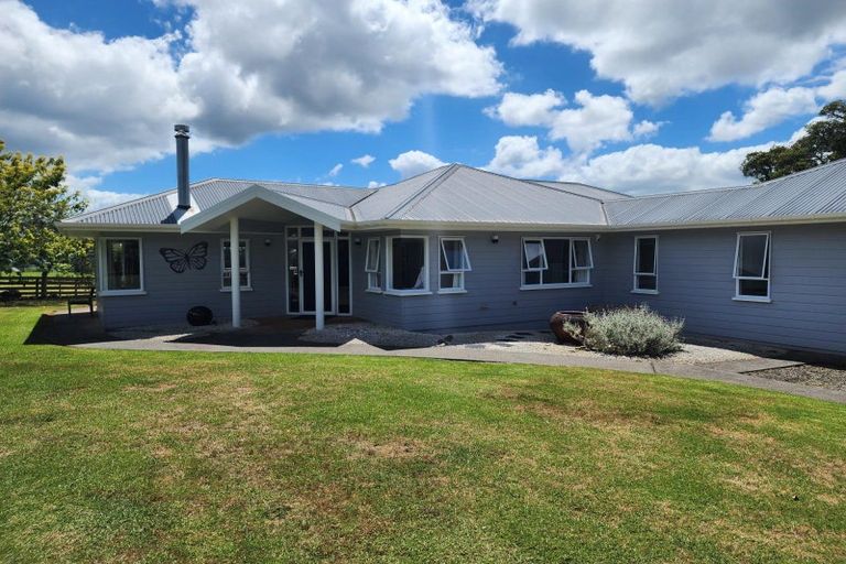 Photo of property in 14 Te Kowhai Drive, Maungatapere, Whangarei, 0179