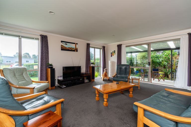 Photo of property in 17 Kedge Drive, Mangawhai, 0505