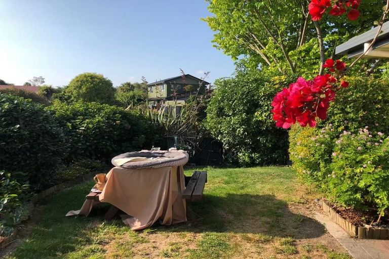 Photo of property in 16 Meridian Place, Flagstaff, Hamilton, 3210