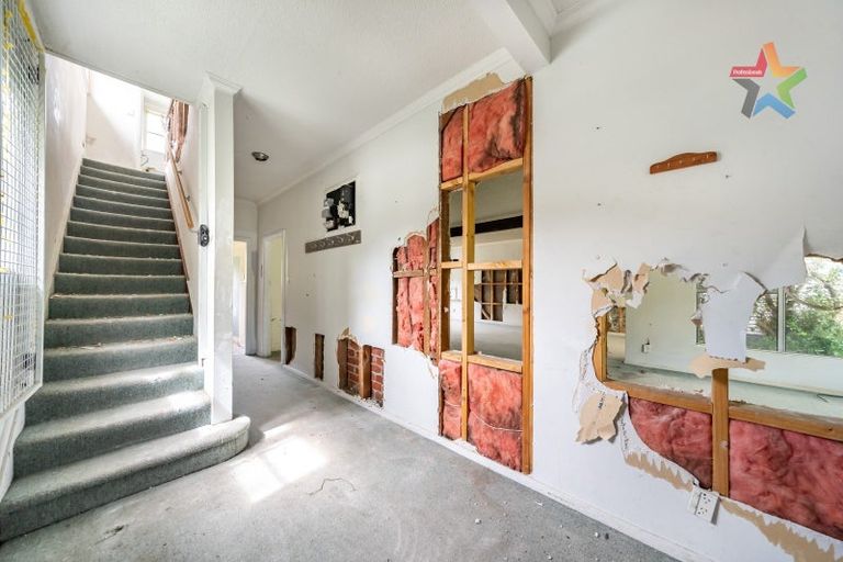 Photo of property in 14 Peck Street, Taita, Lower Hutt, 5011