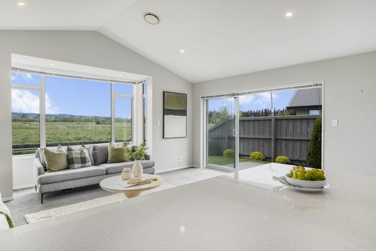Photo of property in 3 Pippin (pvt) Lane, Rangiora, 7400