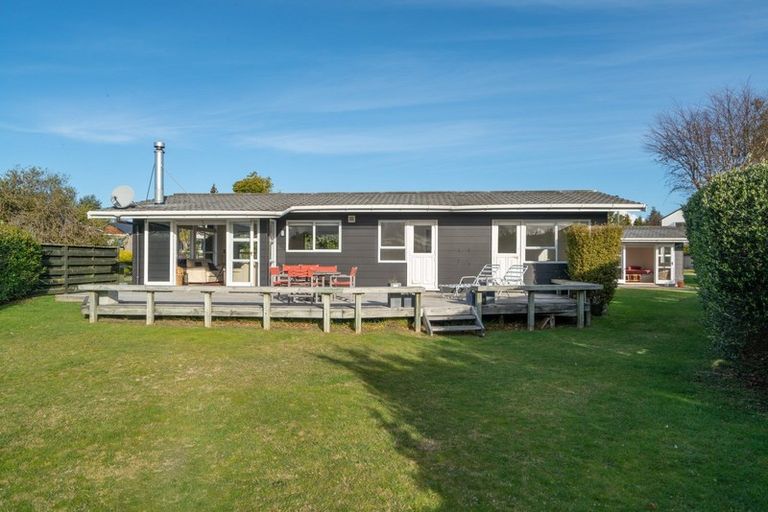 Photo of property in 38 Oregon Drive, Rainbow Point, Taupo, 3330
