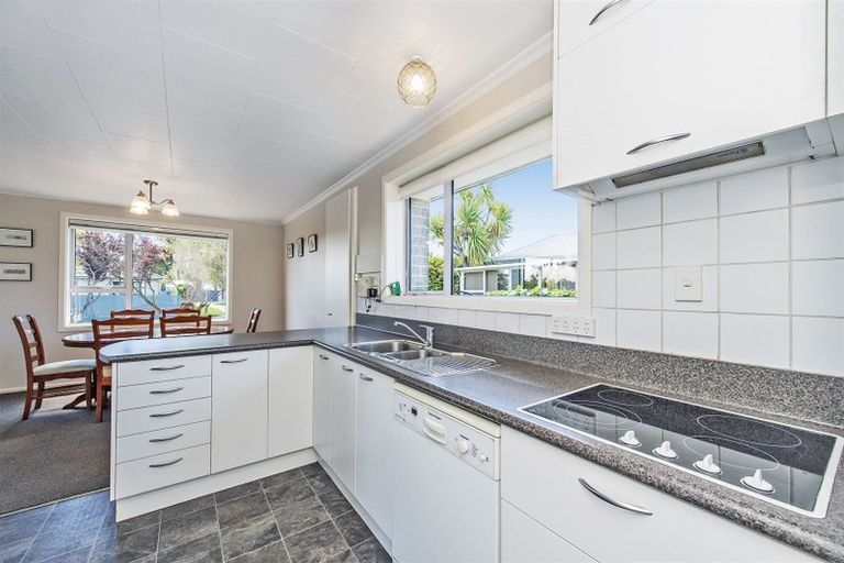 Photo of property in 31 Cardome Street, Bishopdale, Christchurch, 8053