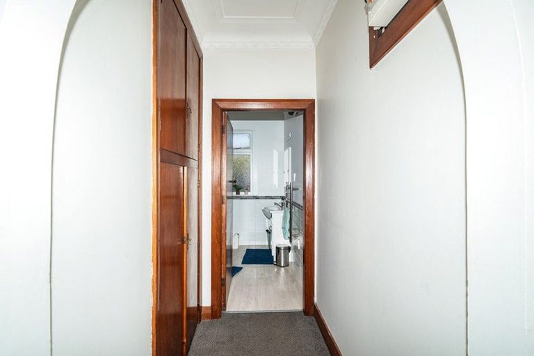 Photo of property in 9 Ossian Street, Milton, 9220