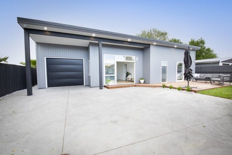 Photo of property in 18a Murphy Road, Taradale, Napier, 4112
