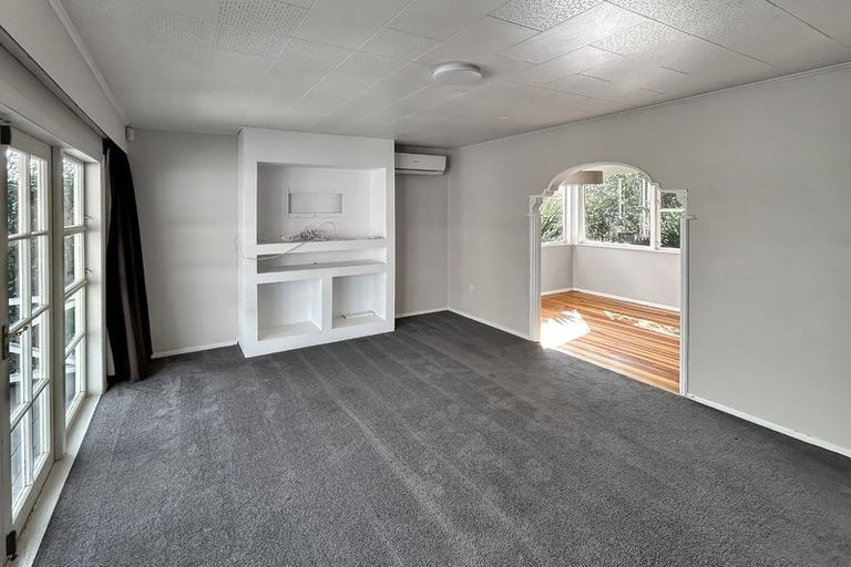 Photo of property in 18 Slacks Road, Awapuni, Palmerston North, 4412