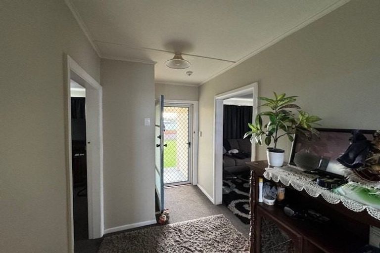 Photo of property in 1203 Willowpark Road North, Mayfair, Hastings, 4122