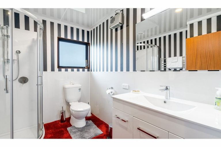 Photo of property in 11 Scott Street, Tuatapere, 9620