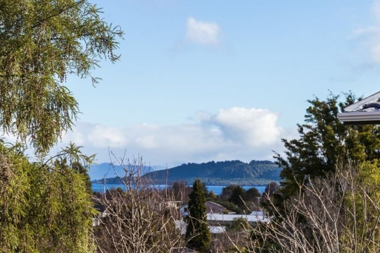 Photo of property in 13 Hammersmith Street, Richmond Heights, Taupo, 3330