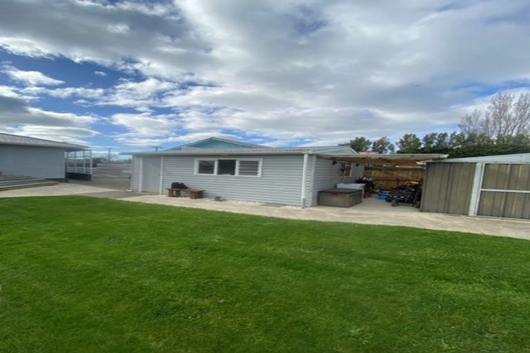 Photo of property in 71 Kettle Avenue, Awapuni, Palmerston North, 4412
