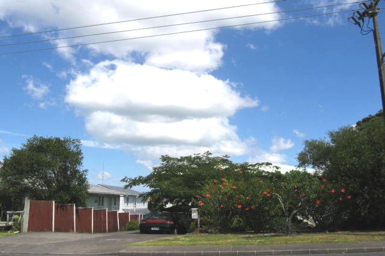 Photo of property in 37 Sycamore Drive, Sunnynook, Auckland, 0620