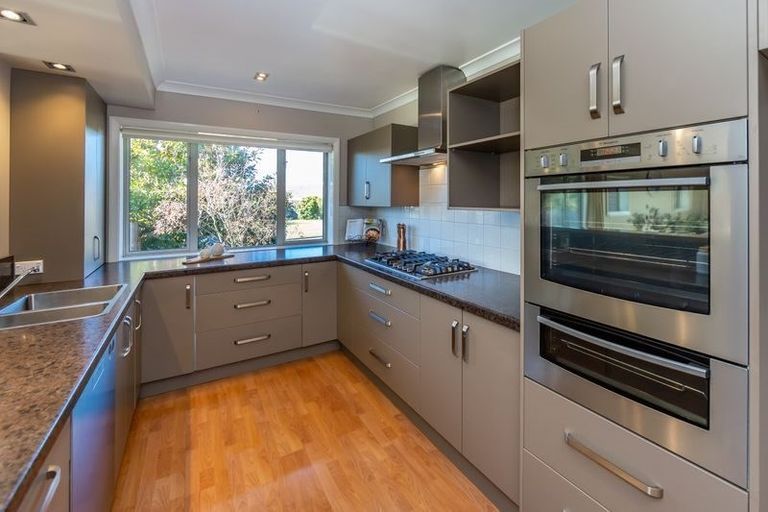 Photo of property in 23 Evesham Crescent, Spreydon, Christchurch, 8024