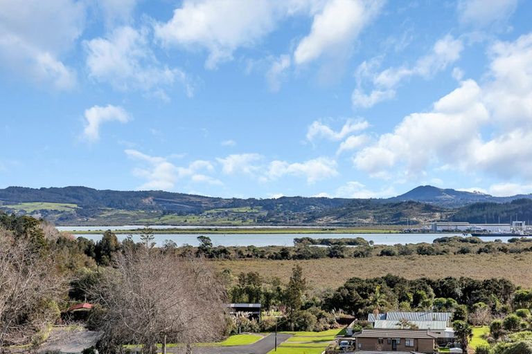 Photo of property in 1 Portside Way, Onerahi, Whangarei, 0110