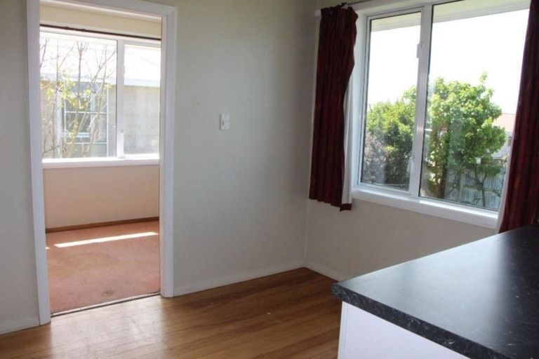 Photo of property in 15a Oxford Street, West End, Timaru, 7910