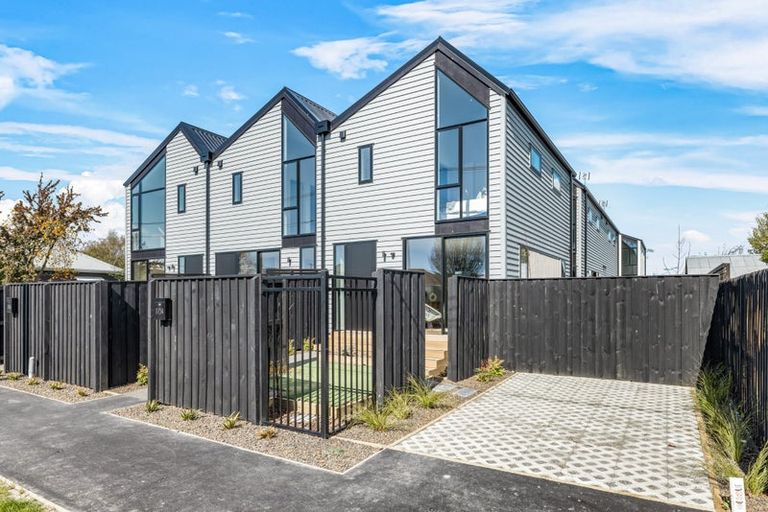 Photo of property in 2/54 Wildberry Street, Woolston, Christchurch, 8023
