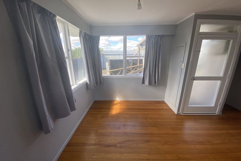 Photo of property in 1 Northolt Road, Fairview Downs, Hamilton, 3214