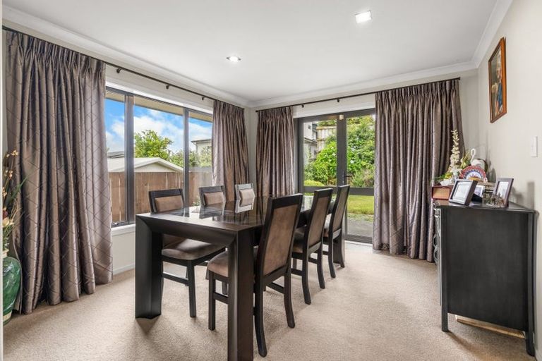 Photo of property in 33 Heathfield Avenue, Huntington, Hamilton, 3210