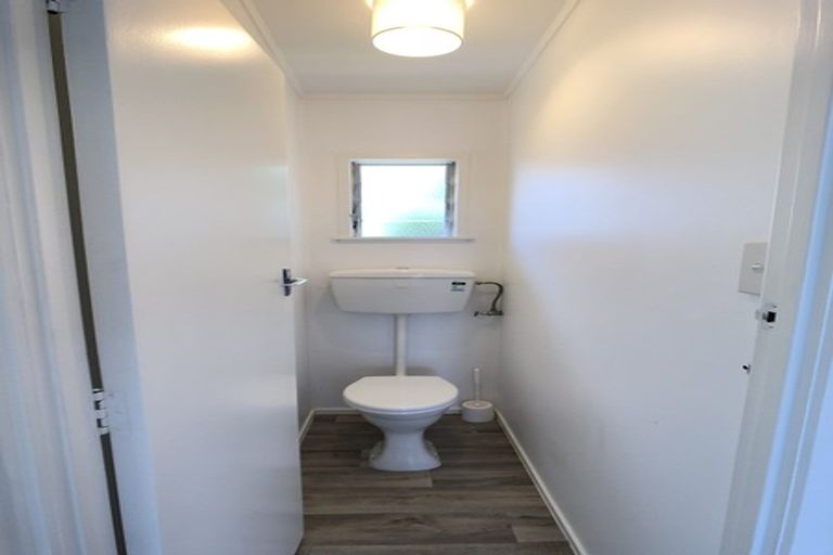 Photo of property in 2/12 Nile Road, Milford, Auckland, 0620