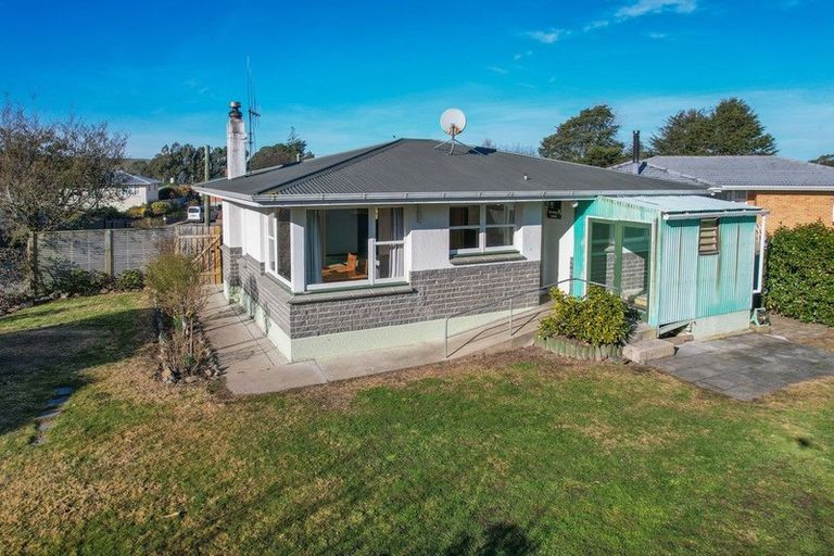 Photo of property in 23 Arthur Street, Holmes Hill, Oamaru, 9401