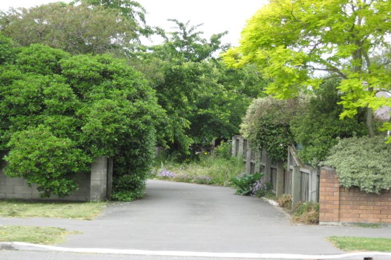 Photo of property in 160 Withells Road, Avonhead, Christchurch, 8042