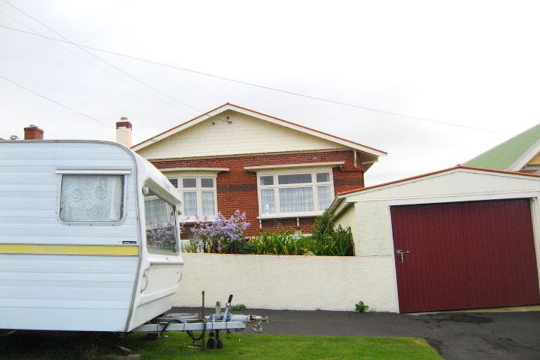 Photo of property in 30 Nottingham Crescent, Calton Hill, Dunedin, 9012