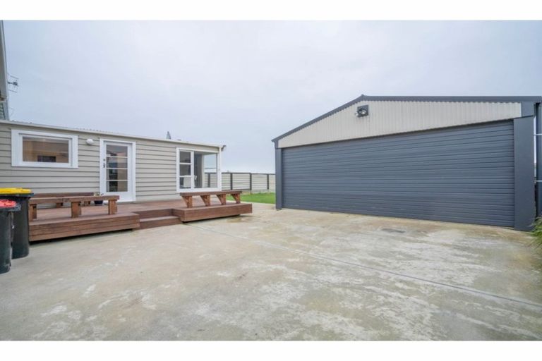 Photo of property in 128 Avon Road, Clifton, Invercargill, 9812