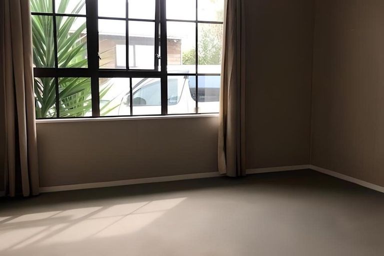 Photo of property in 45 Gilbass Avenue, Hamilton Lake, Hamilton, 3204