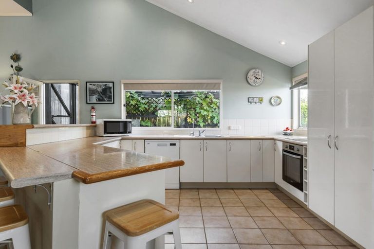 Photo of property in 1/31 Taroka Close, Pinehill, Auckland, 0632