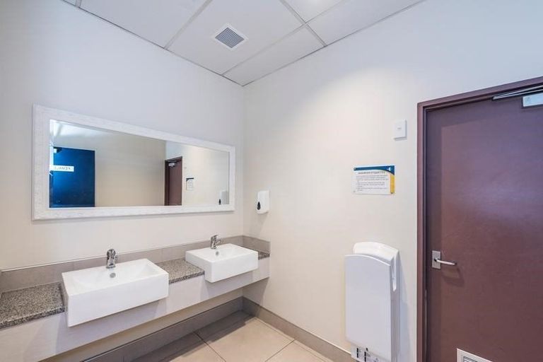 Photo of property in 27 Union Street, Milton, 9220