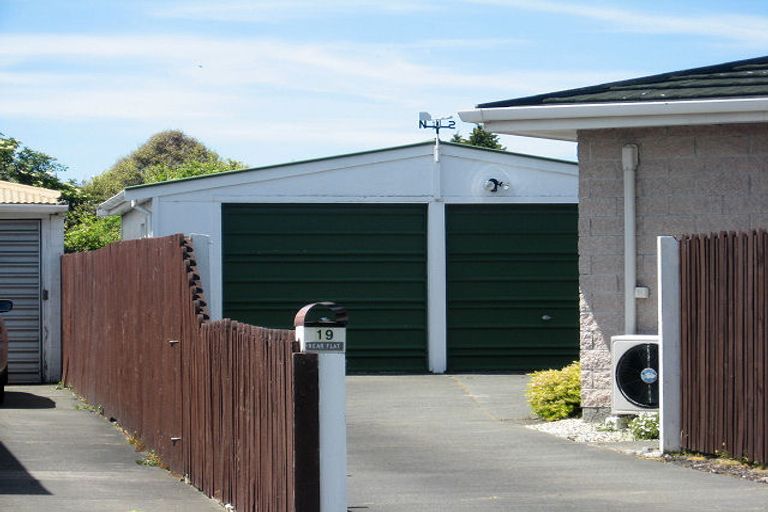 Photo of property in 1/19 De Ville Place, Burwood, Christchurch, 8061