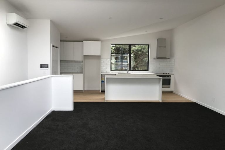 Photo of property in 1/18 Oriental Terrace, Oriental Bay, Wellington, 6011