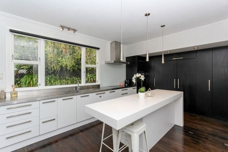 Photo of property in 91 Mill Road, Lower Vogeltown, New Plymouth, 4310